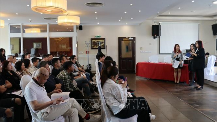 Vietnamese community in Czech Republic updated on local legal knowledge